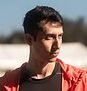 man, fashion, portrait, casual, pose, model, wall, photoshoot, good looking, attractive, mirada, modelo, perfil, hombre, rostro, persona, moda, posando, sombra, belleza, triste, seriedad, influencer, al aire libre, sesión de fotos